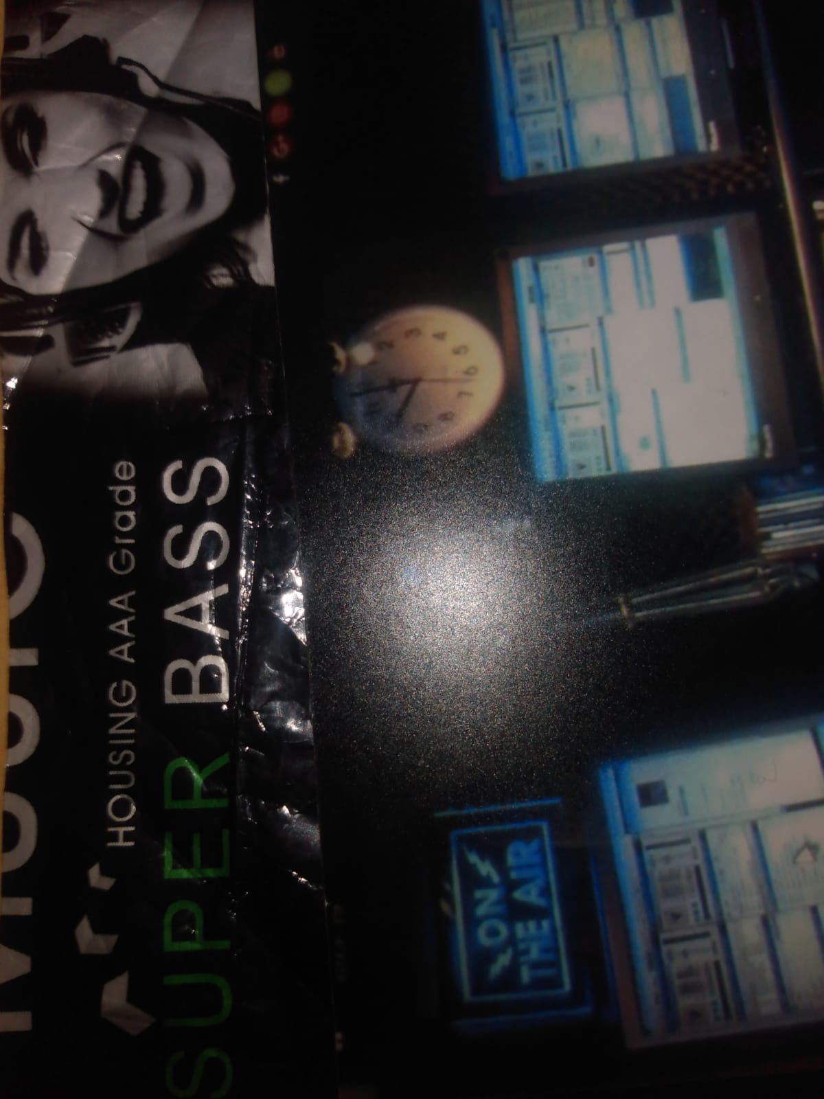 Heyolla canale studyshow byss hoalys holohayhs sols soys Bass  ultras sons ustds.
